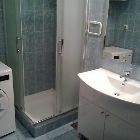 Antique With Balcony * Stari Grad (Hvar)
